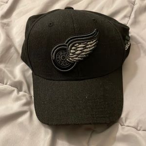 NHL red wings hat